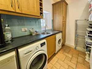 Photo 17- click for photo gallery